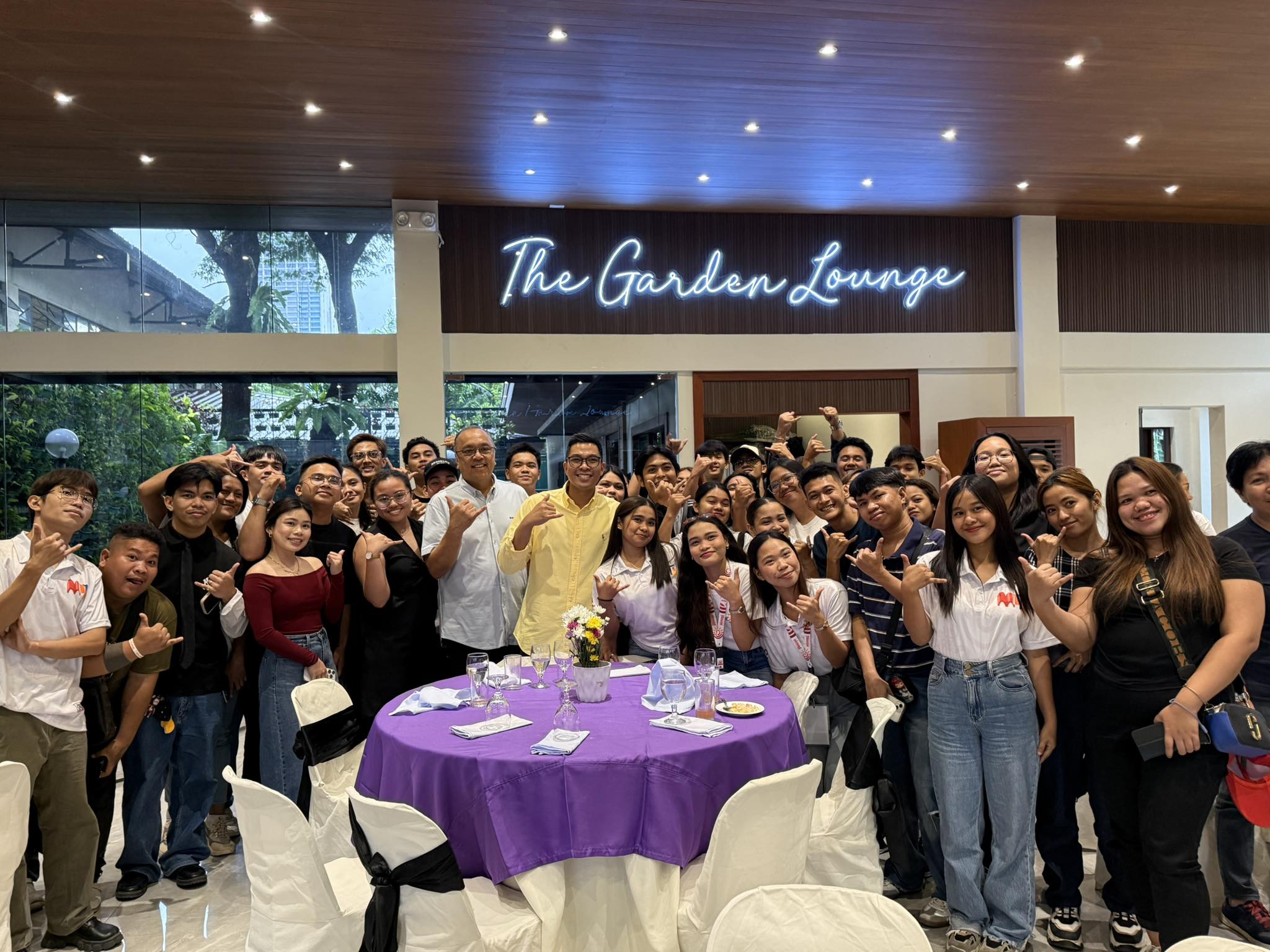 Allan Reyes Leads District 3 Dialogue with Supporters at Lunch Date Forum